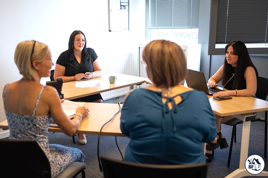 Service familial Charleroi - Réunion bureau